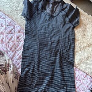 Striped Short Sleeve Athletic Dress - Black & White